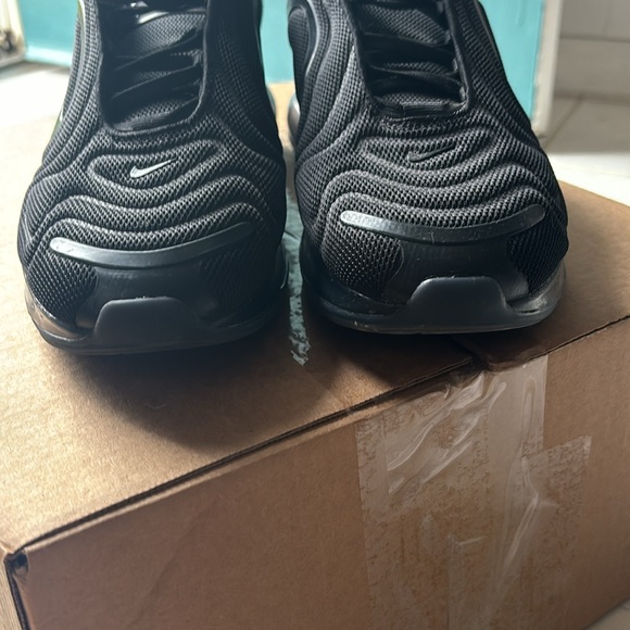 Men’s Nike Air Max 720 Size 10 - Picture 9 of 9